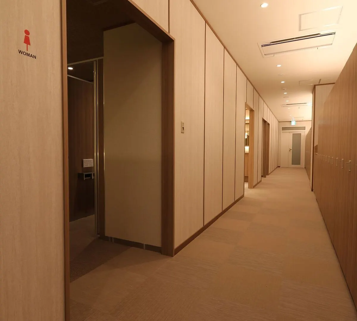 Cabin & Capsule Hotel J-Ship Osaka Namba